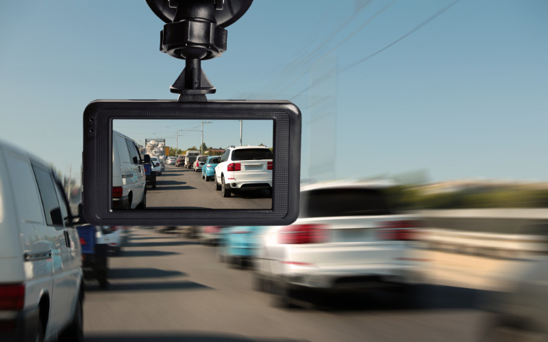Read more about the article Why Are Dash Cameras So Popular?